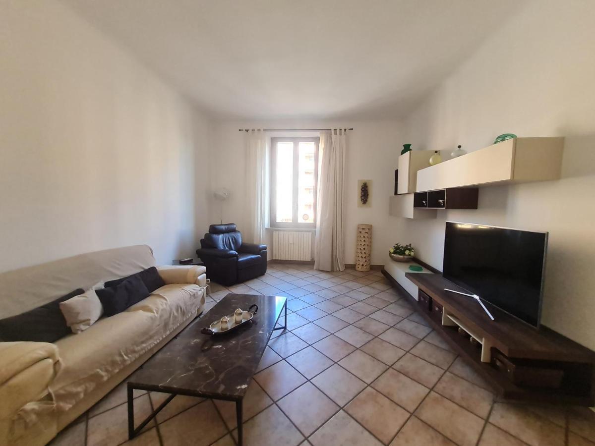 Niguarda - Palanzone Cozy 2Broom Apartment Milán Exteriér fotografie
